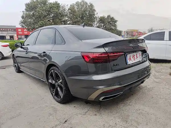 Audi A4L 2024