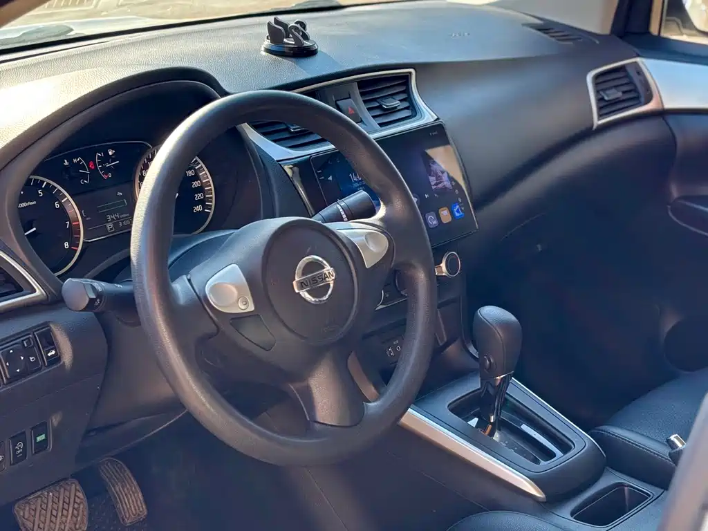 Nissan Sylphy 2022 — фото 4