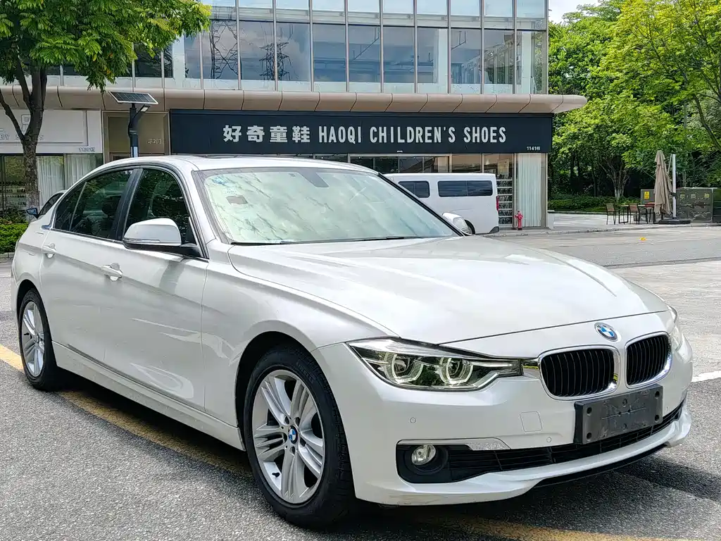 BMW 3 Series 2016 — фото 3