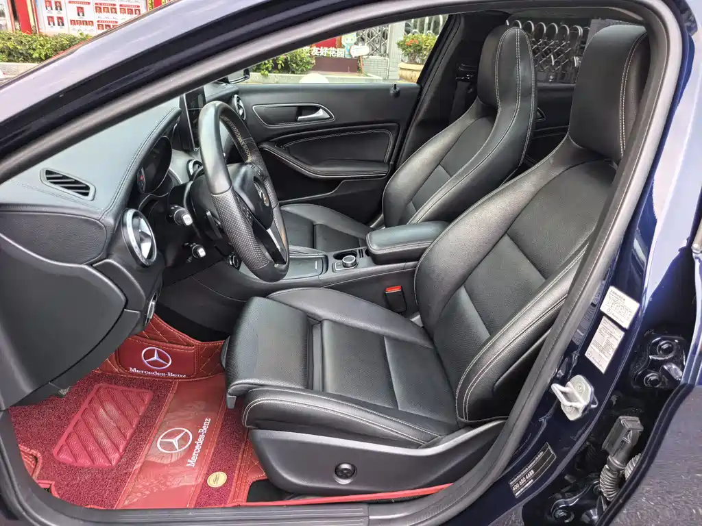 Mercedes-Benz GLA 2016 — фото 9