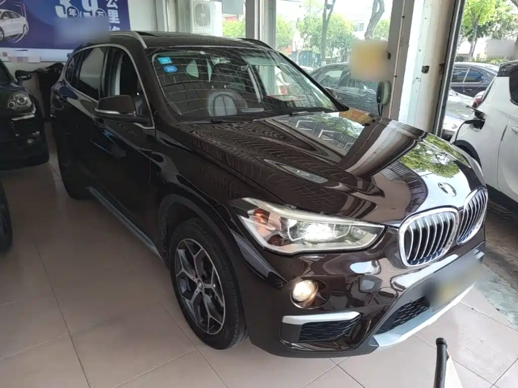 BMW X1 2019 — фото 4