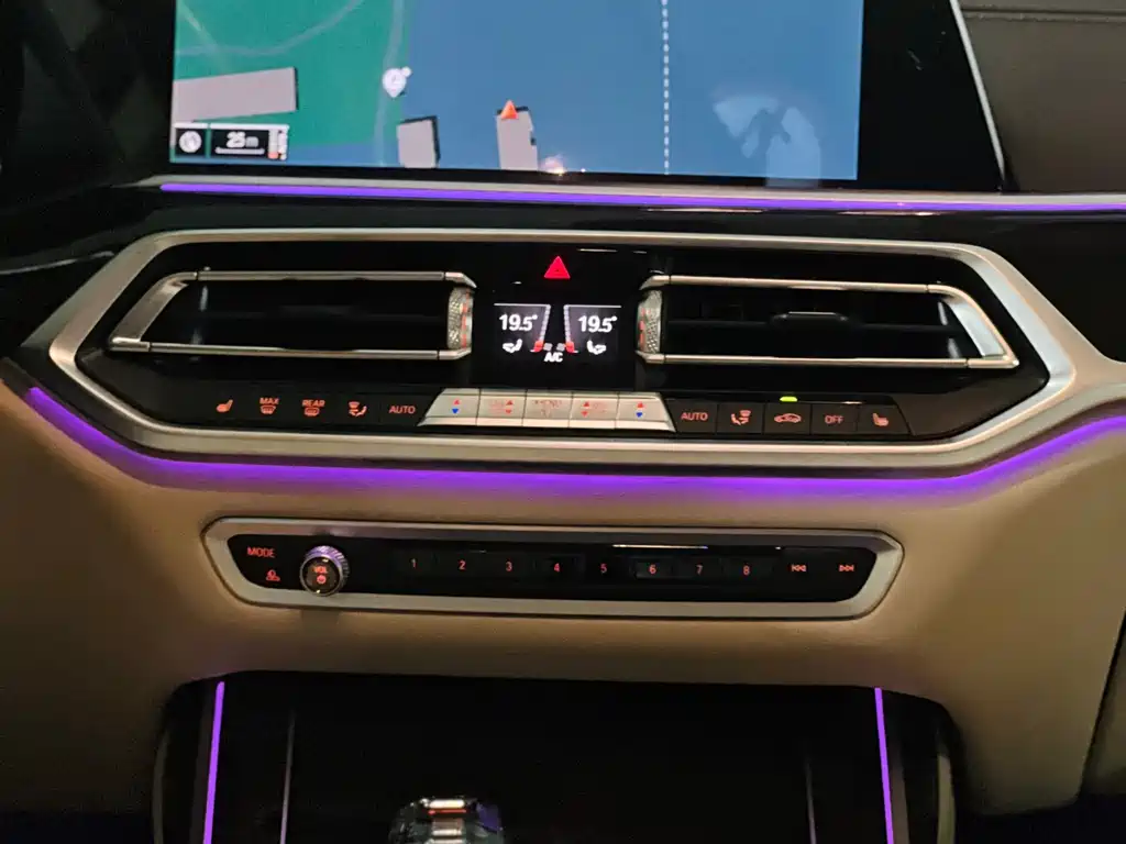 BMW X7 2019