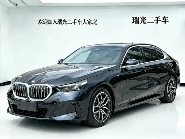 BMW i5 2024