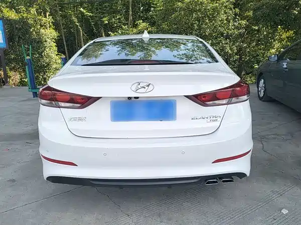 Hyundai Celesta 2016