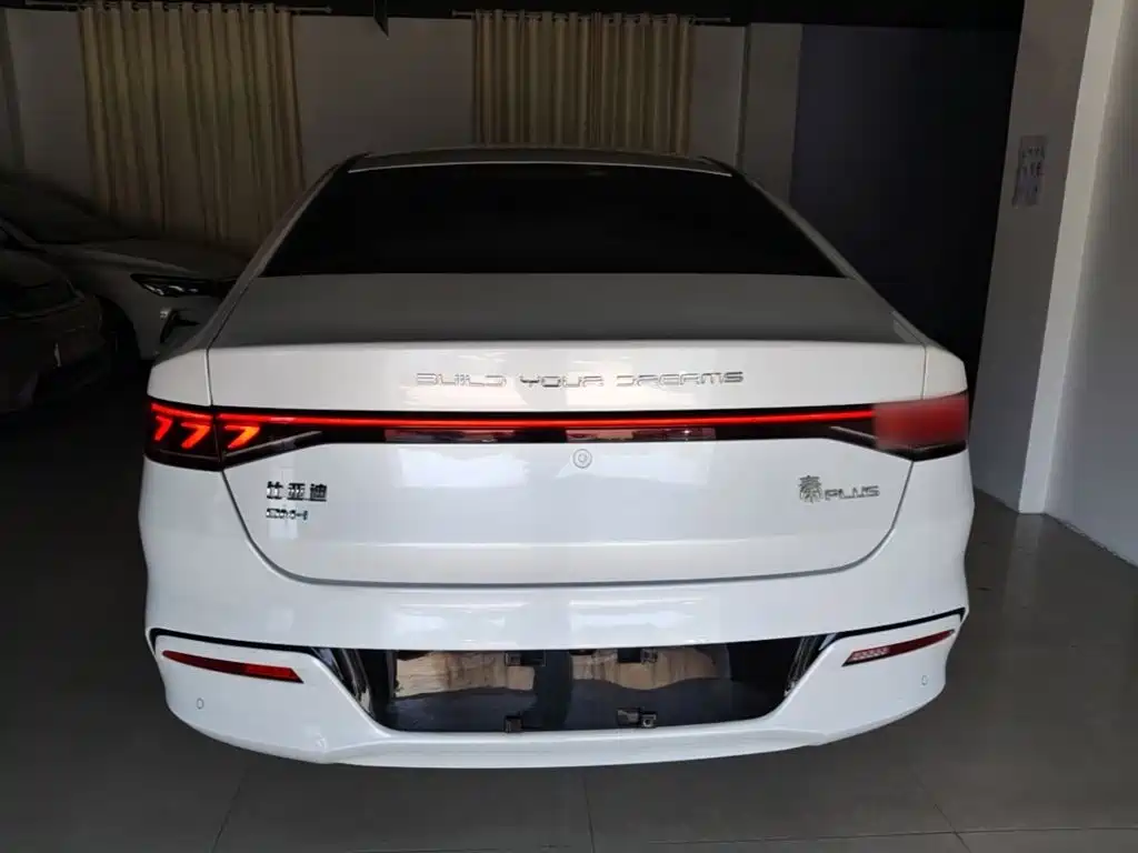 BYD Qin PLUS 2022 — фото 4