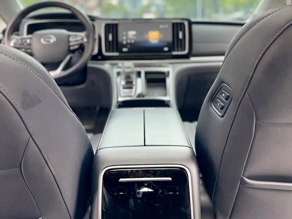 GAC Motor Trumpchi M8 2023 — фото 31