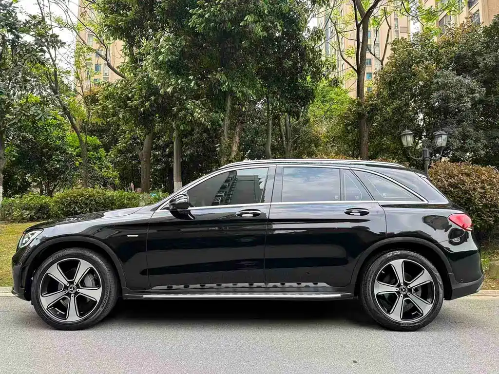 Mercedes-Benz GLC 2022 — фото 5