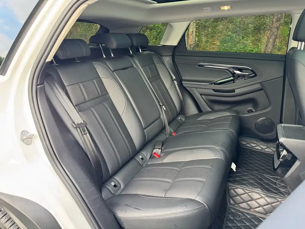 Land Rover Evoque 2022 — фото 22