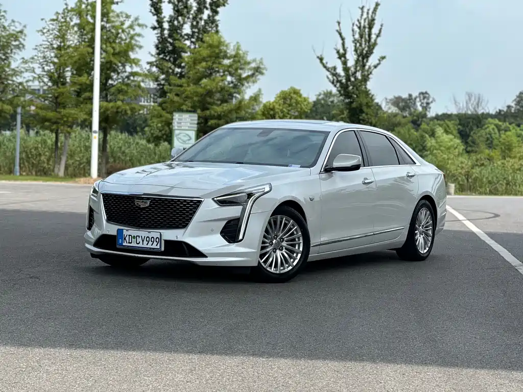 Cadillac CT6 2019 — фото 1