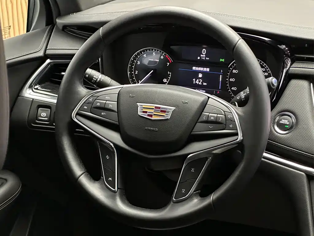 Cadillac XT5 2021 — фото 12
