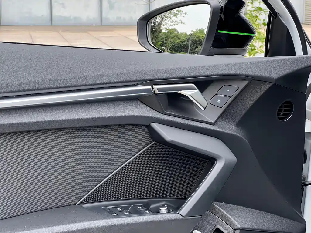 Audi A3 2022 — фото 13