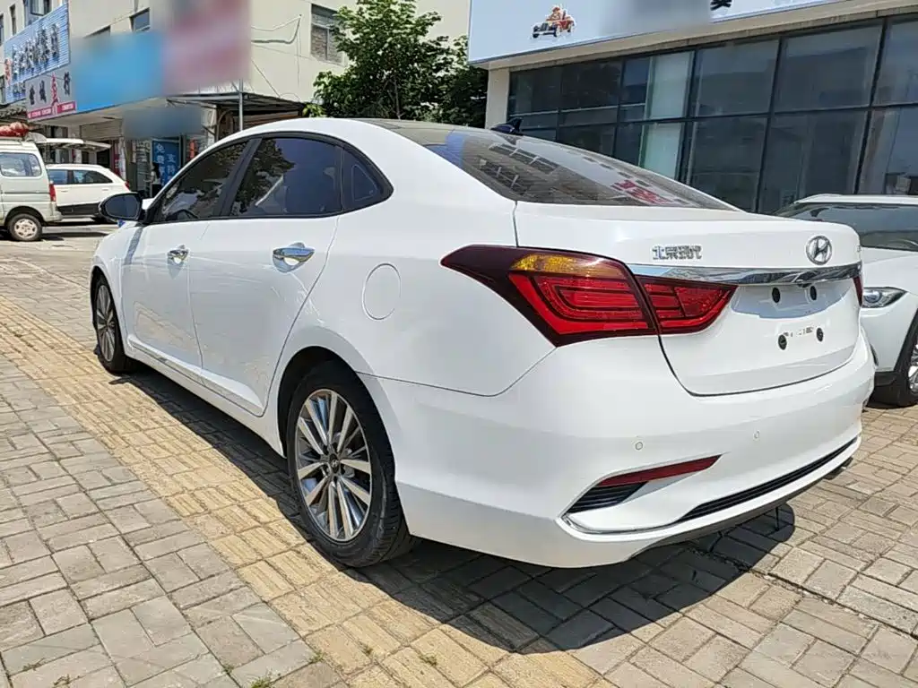 Hyundai Mistra 2017 — фото 5