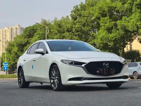 Mazda 3 Axela 2020