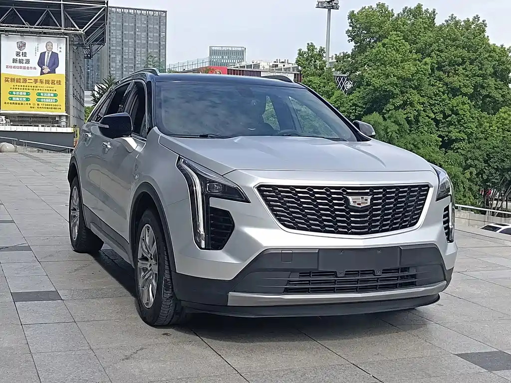 Cadillac XT4 2019 — фото 3