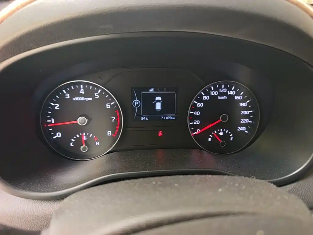 Kia KX5 2017 — фото 12