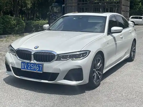 BMW 3 Series 2021