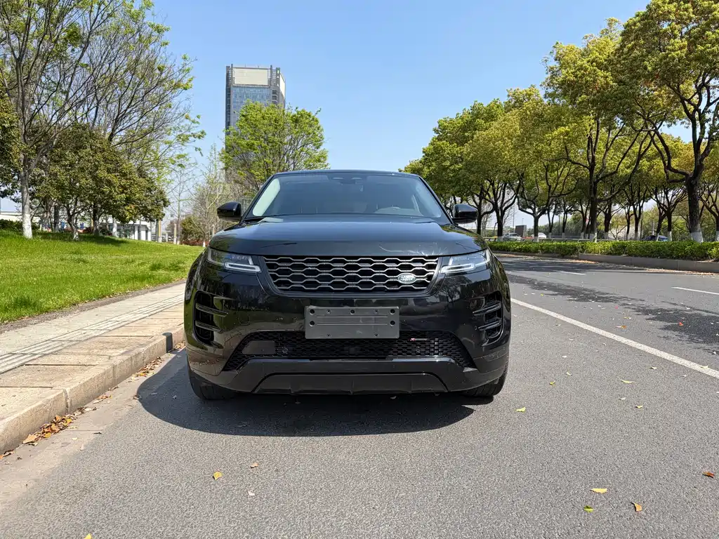 Land Rover Evoque 2023 — фото 2
