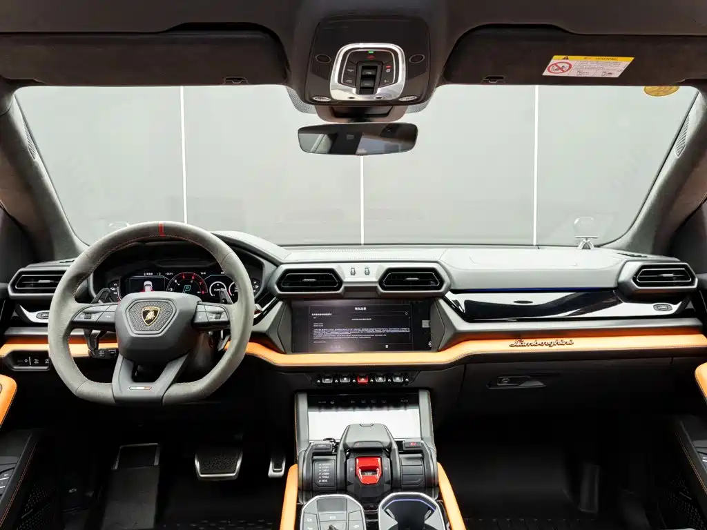 Lamborghini Urus SE 2025 — фото 17