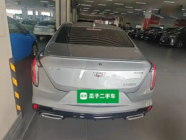 Cadillac CT4 2023