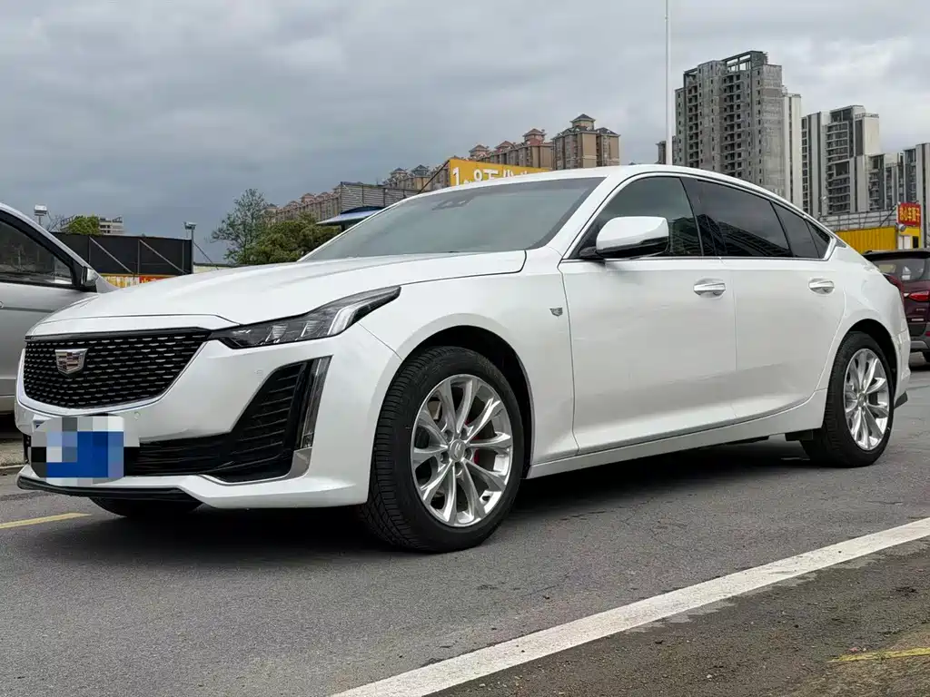 Cadillac CT5 2023 — фото 1