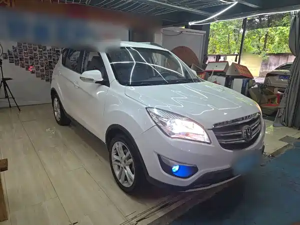 Changan CS35 2017