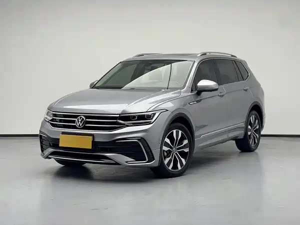 Volkswagen Tiguan L 2023