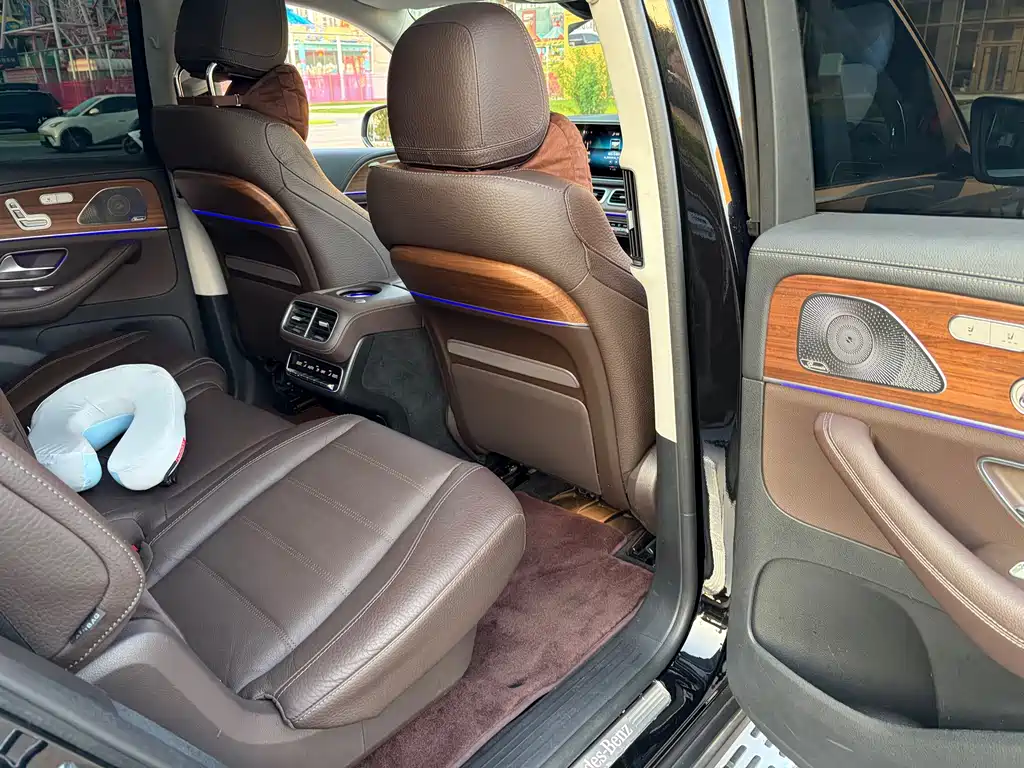 Mercedes-Benz GLS 2023 — фото 18