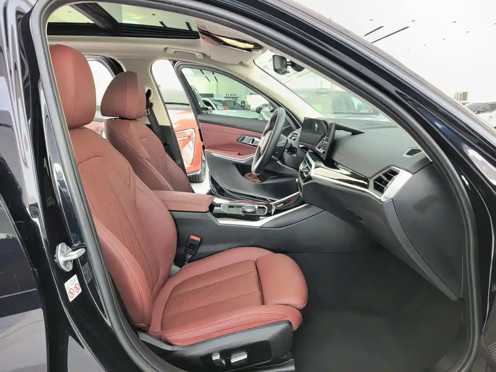 BMW i3 2023 — фото 13