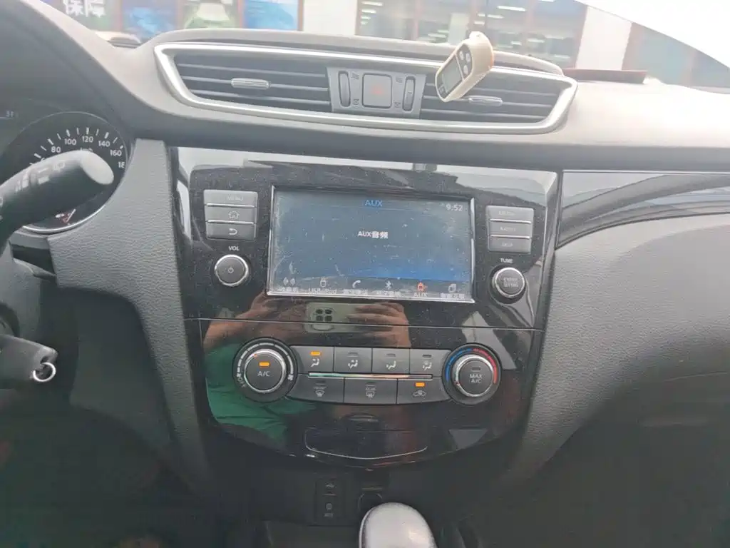 Nissan Qashqai 2018 — фото 13