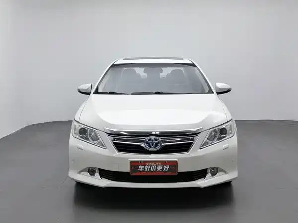 Toyota Camry 2015