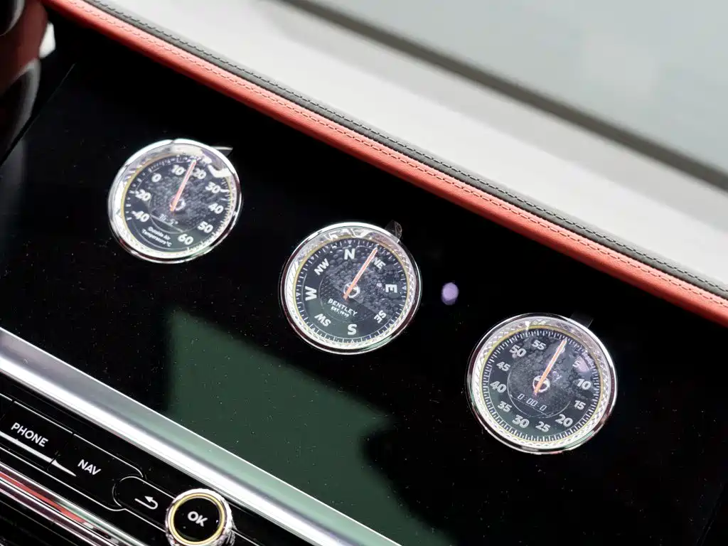 Bentley Flying Spur 2021 — фото 21