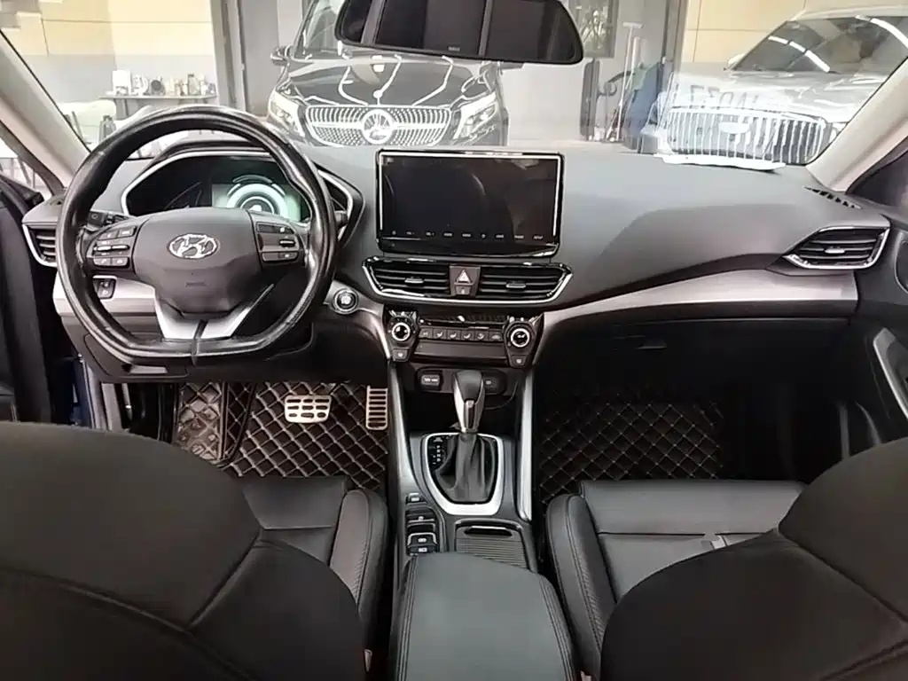Hyundai Festa 2019 — фото 10