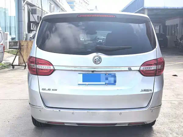 Buick GL8 2015