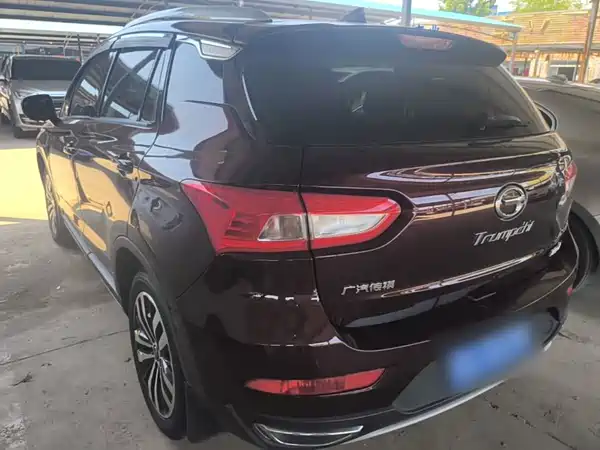 GAC Trumpchi GS4 2017