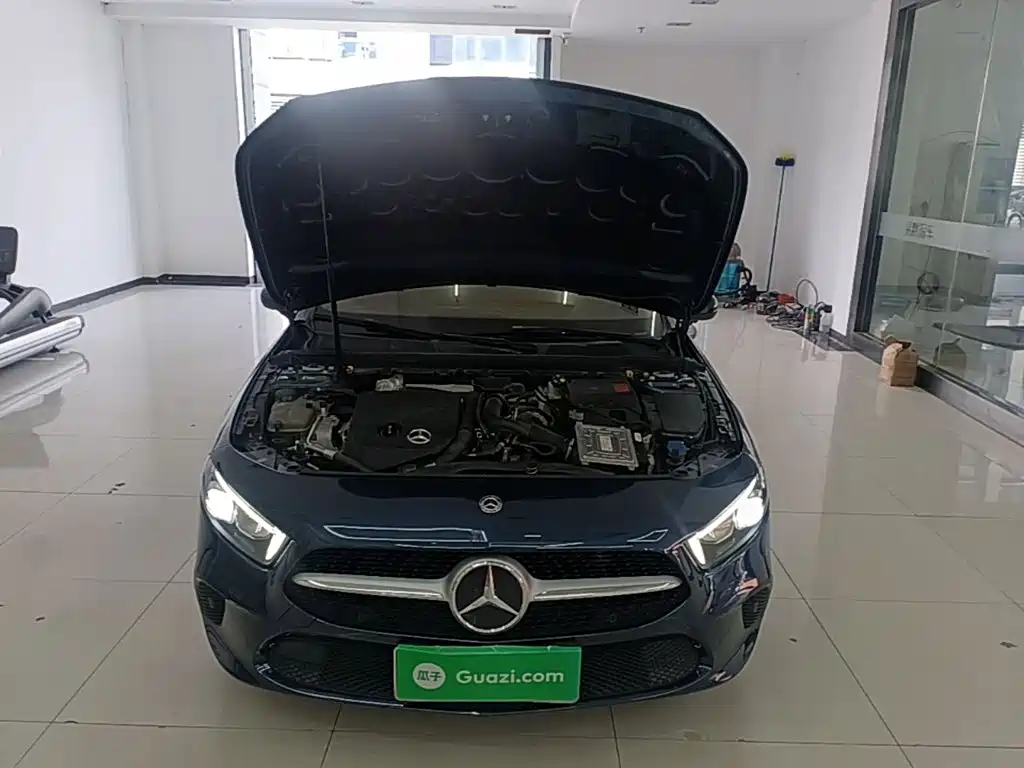 Mercedes-Benz A-Class 2019 — фото 20