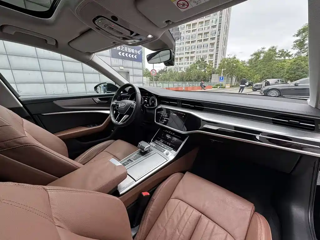 Audi A6L 2019 — фото 27