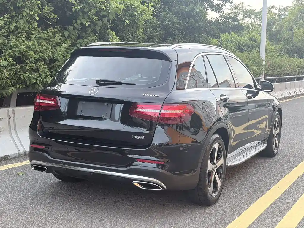 Mercedes-Benz GLC 2018 — фото 6