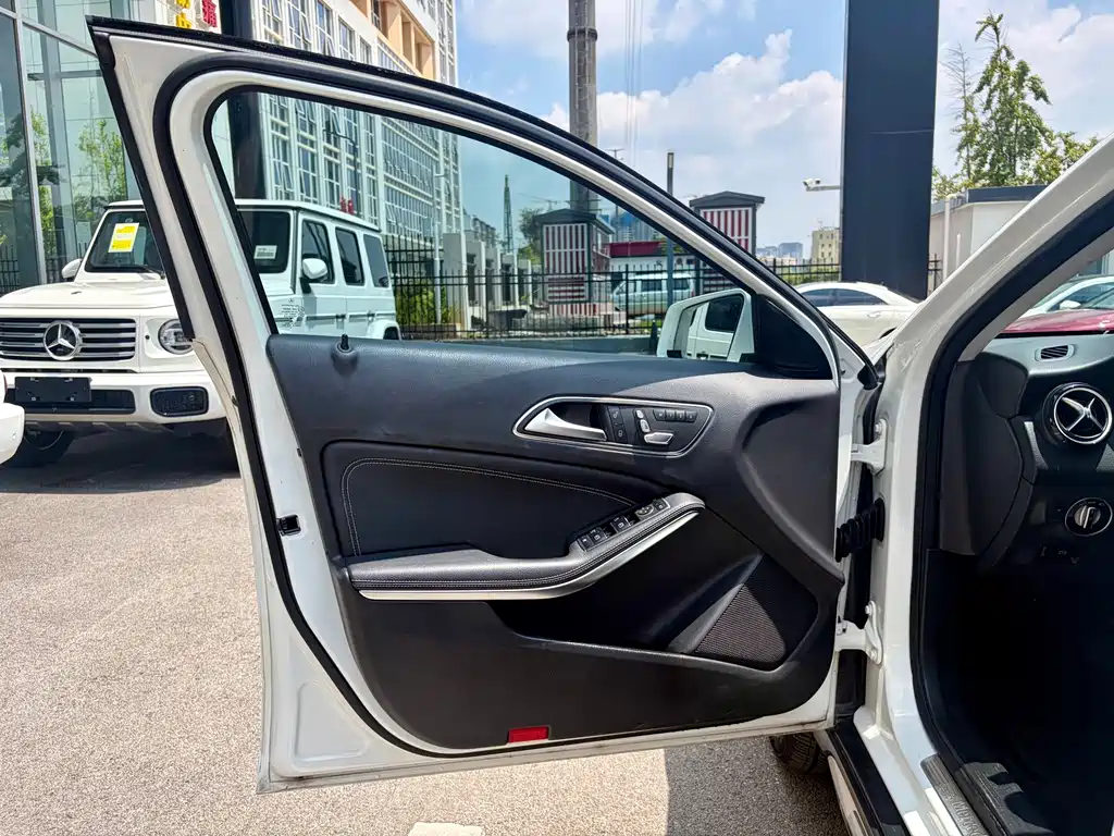 Mercedes-Benz GLA 2019 — фото 11