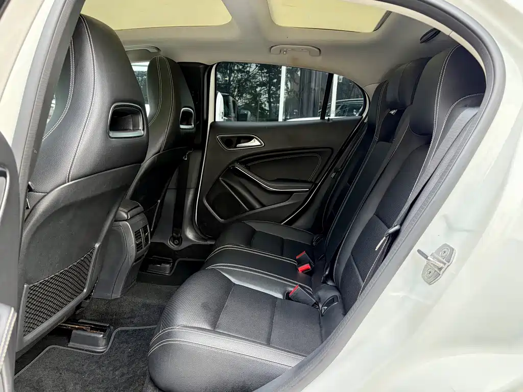 Mercedes-Benz GLA 2019 — фото 15