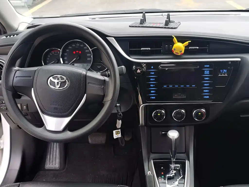 Toyota Corolla 2019 — фото 9
