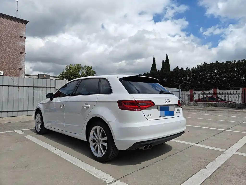 Audi A3 2015 — фото 5