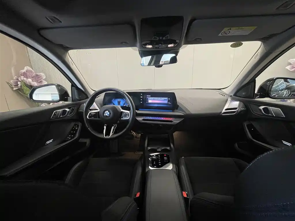 BMW 2 Series 2025 — фото 12