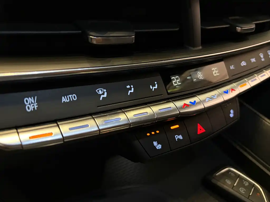 Cadillac CT5 2020 — фото 19