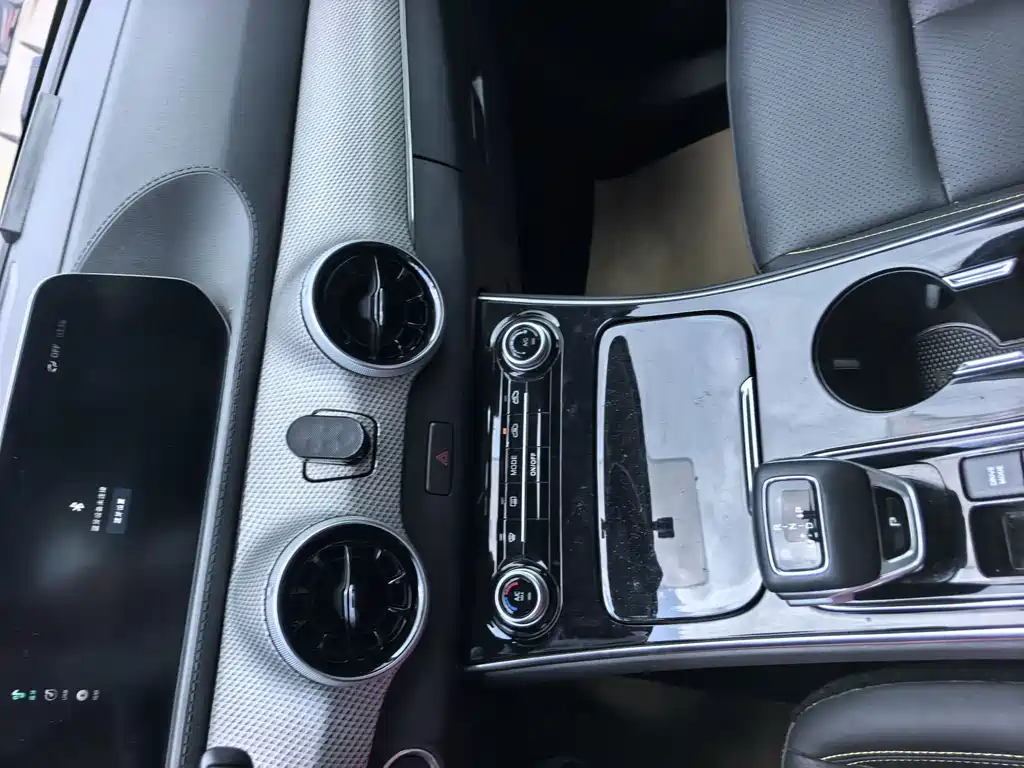 Dongfeng Fengxing T5 EVO 2023 — фото 15