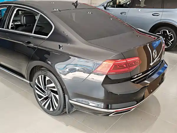 Volkswagen Magotan PHEV 2024