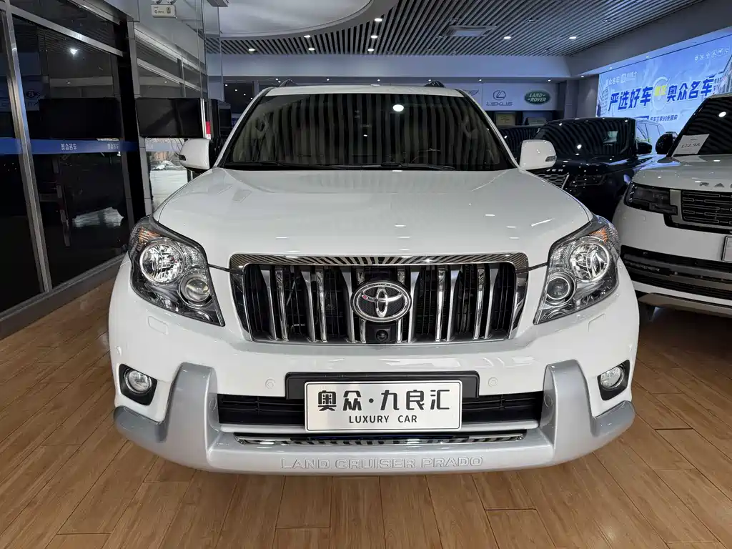 Toyota Prado 2013 — фото 2