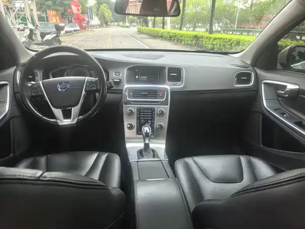 Volvo S60 2016