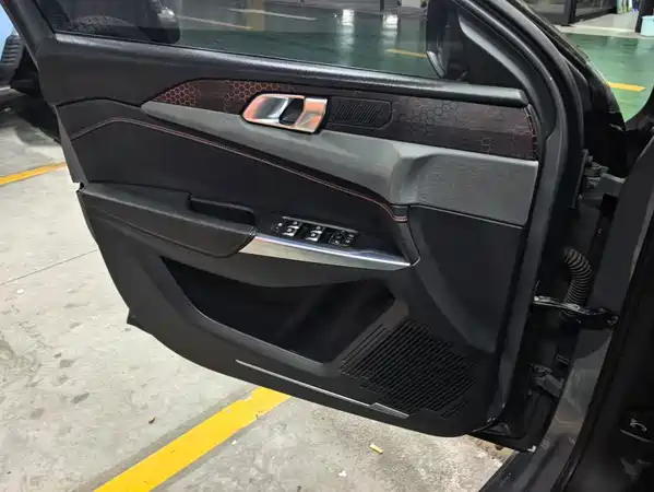 Lynk & Co 02 2019