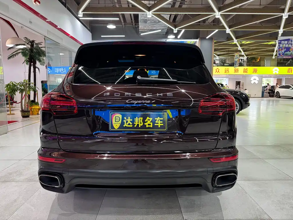 Porsche Cayenne 2015 — фото 14
