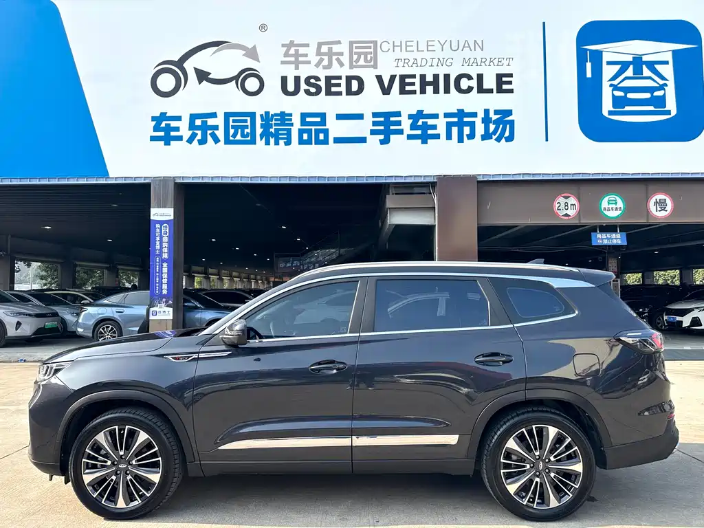 Chery Tiggo 8 PLUS 2022 — фото 7